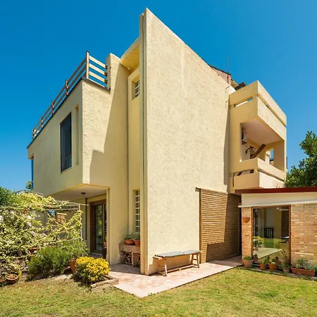 Nuraya Villa *
